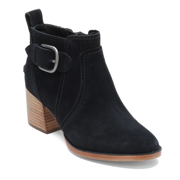 UGG Shoes - UGG Leahy Black Suede Boots